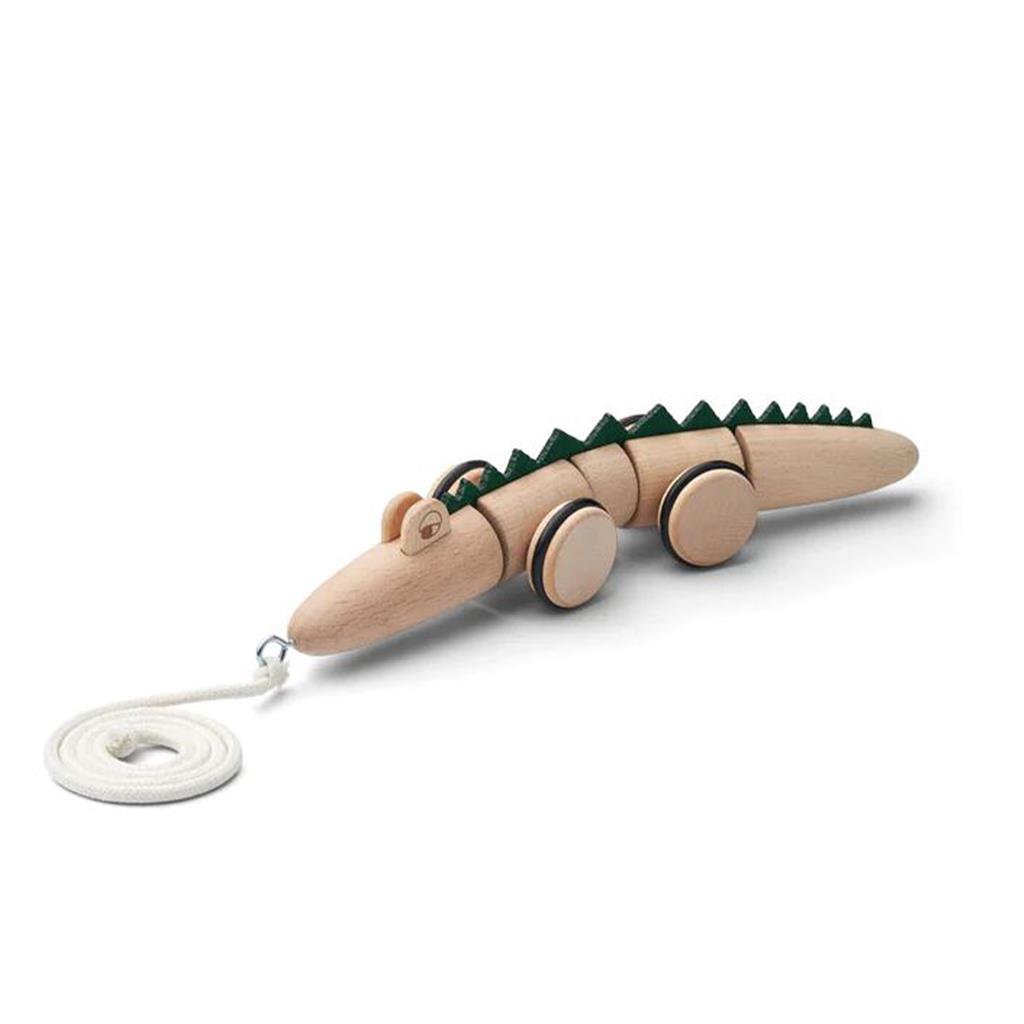 *Pull toy crocodile Sidsel